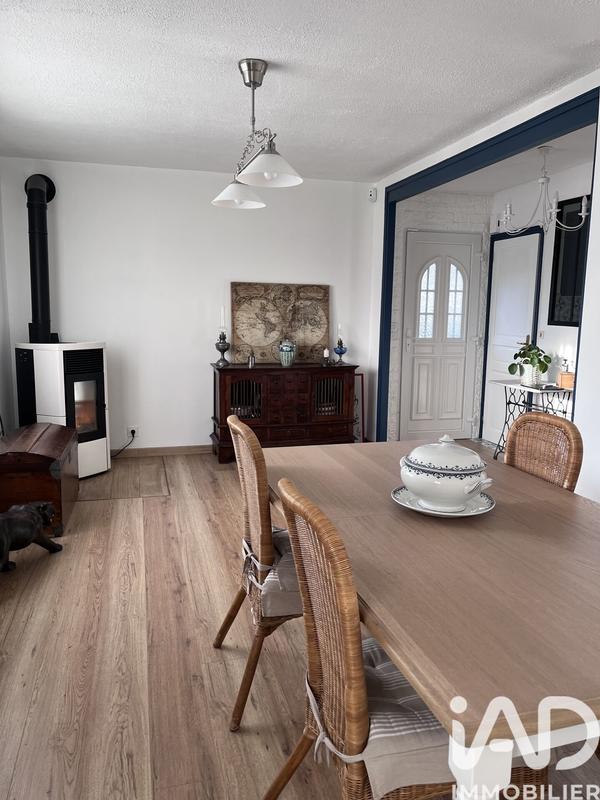 Maison - 100 m² - 6 pièces