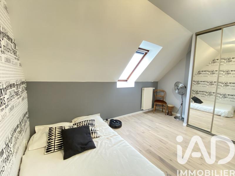 Maison - 180 m² - 8 pièces