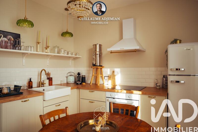 Château - 390 m² - 18 pièces