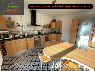 Maison - 175 m² - 7 pièces