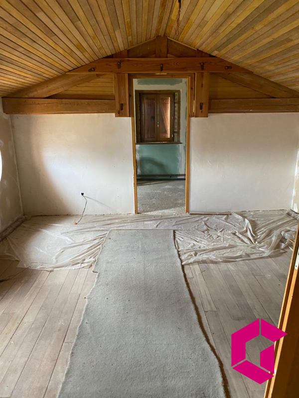 Maison - 175 m² - 6 pièces