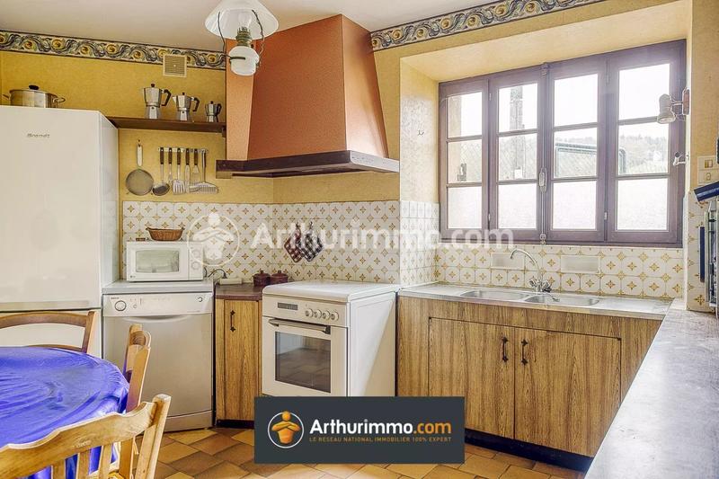 Maison - 189 m² - 8 pièces