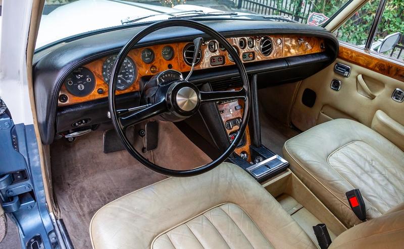 Rolls-Royce Silver Shadow V8