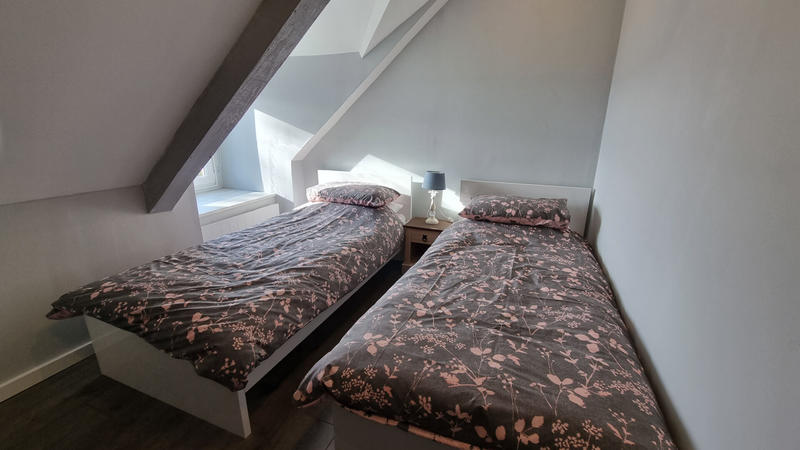 Maison - 123 m² - 9 pièces