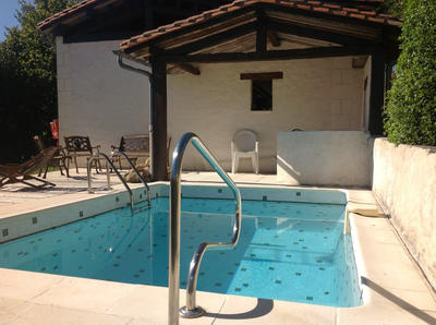 Maison - 190 m² - 8 pièces