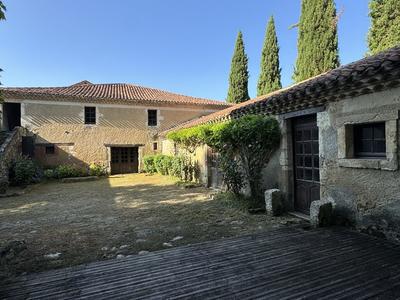 Manoir - 400 m² - 11 pièces