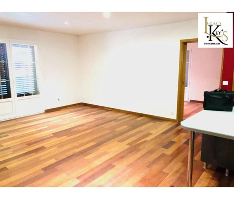 Appartement - 65 m² - 2 pièces