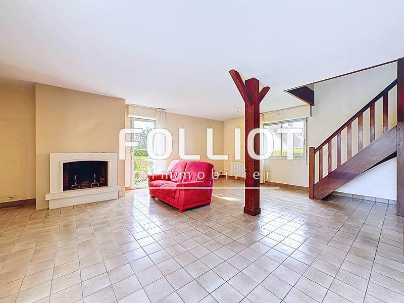 Maison - 90 m² - 4 pièces