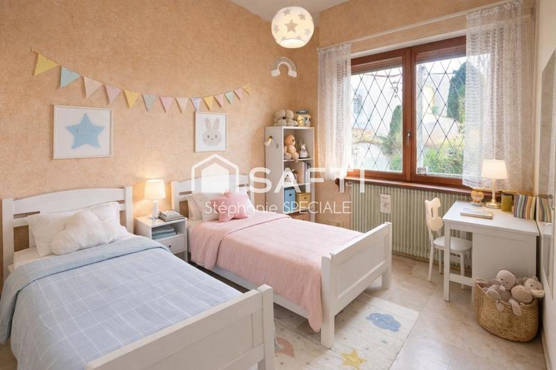 Appartement - 92 m² - 5 pièces