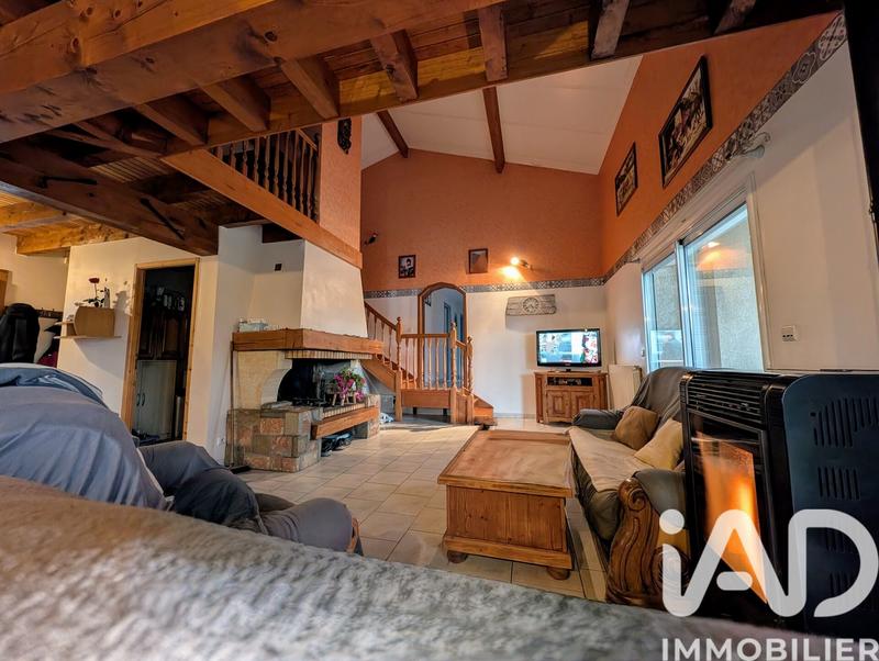 Maison - 186 m² - 6 pièces