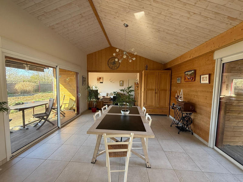 Maison - 139 m² - 5 pièces