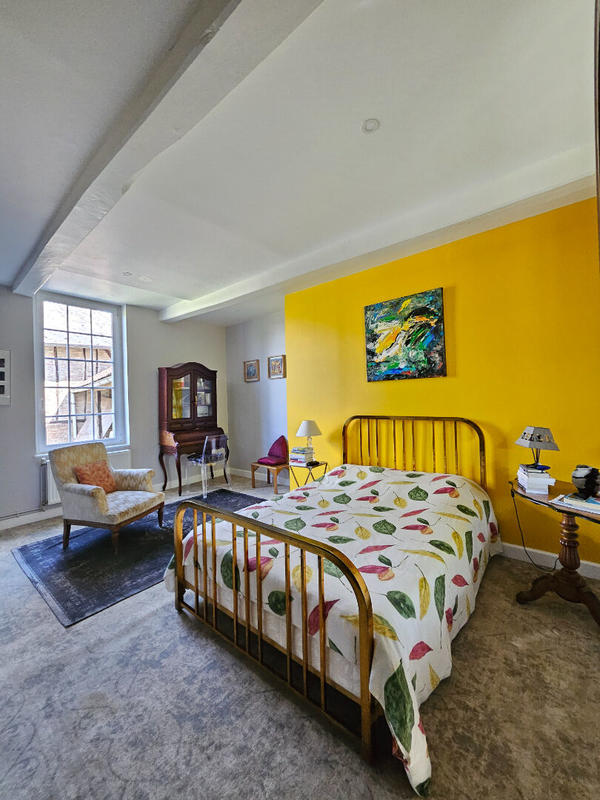 Maison - 183 m² - 6 pièces