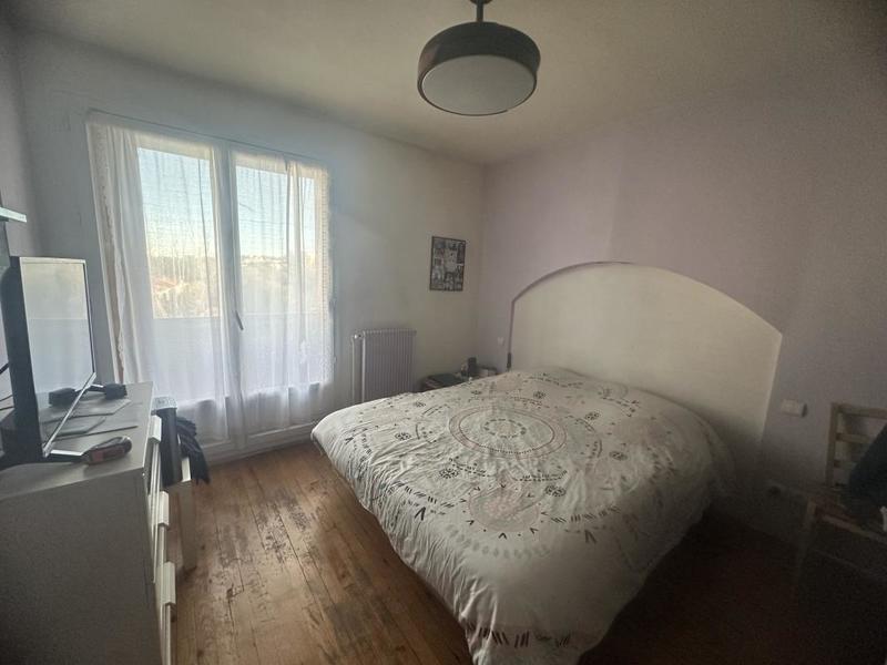 Appartement ancien - 74 m² - 4 pièces