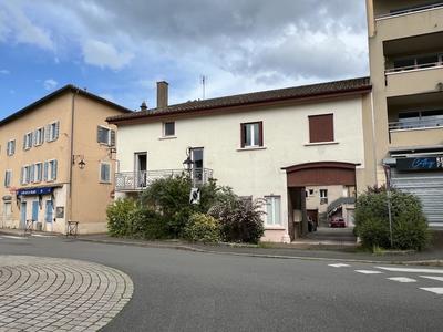 Appartement ancien - 82 m² - 1 pièce