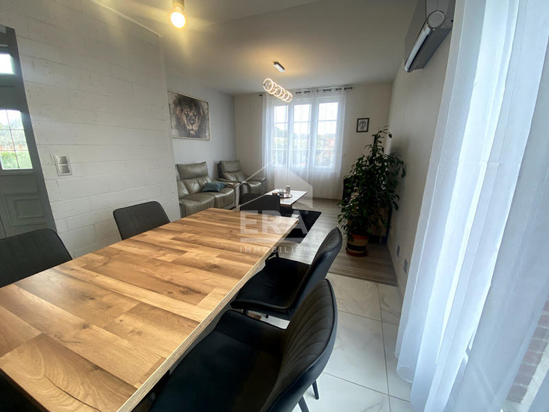 Maison - 108 m² - 5 pièces