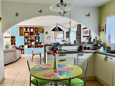 Maison - 110 m² - 5 pièces