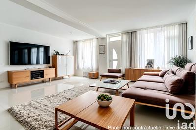 Maison - 122 m² - 7 pièces