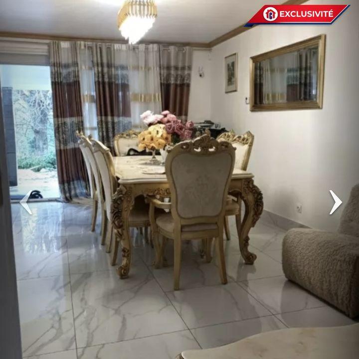 Maison - 119 m² - 6 pièces