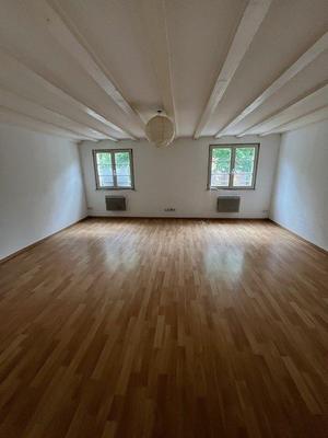 Appartement - 80 m² - 3 pièces