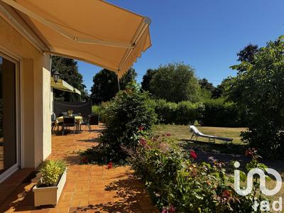 Maison - 118 m² - 9 pièces