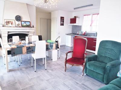 Maison - 111 m² - 5 pièces