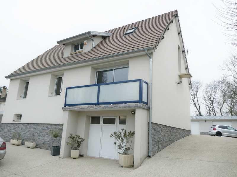 Maison - 141 m² - 5 pièces