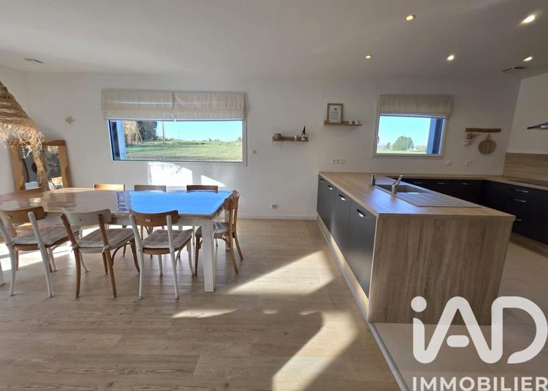 Maison - 141 m² - 4 pièces