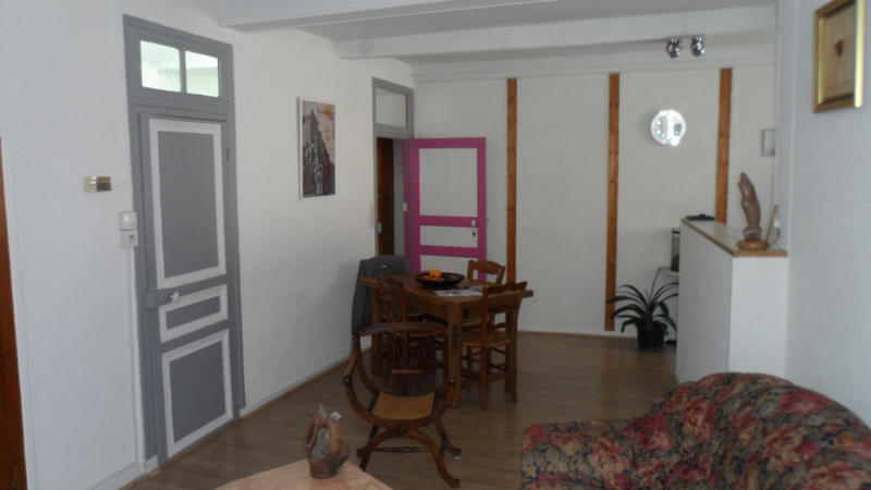 Maison - 200 m² - 8 pièces