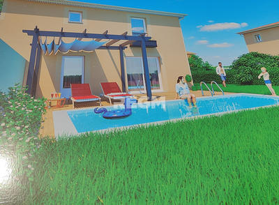 Maison - 99 m² - 4 pièces