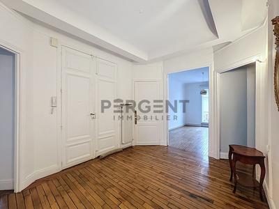 Appartement - 138 m² - 5 pièces