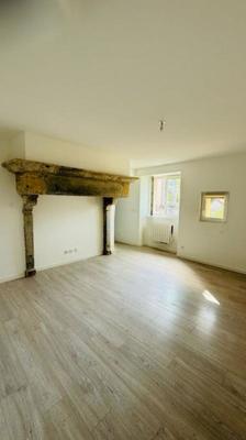 Appartement - 84 m² - 4 pièces