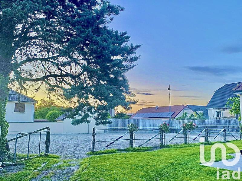 Maison - 200 m² - 6 pièces