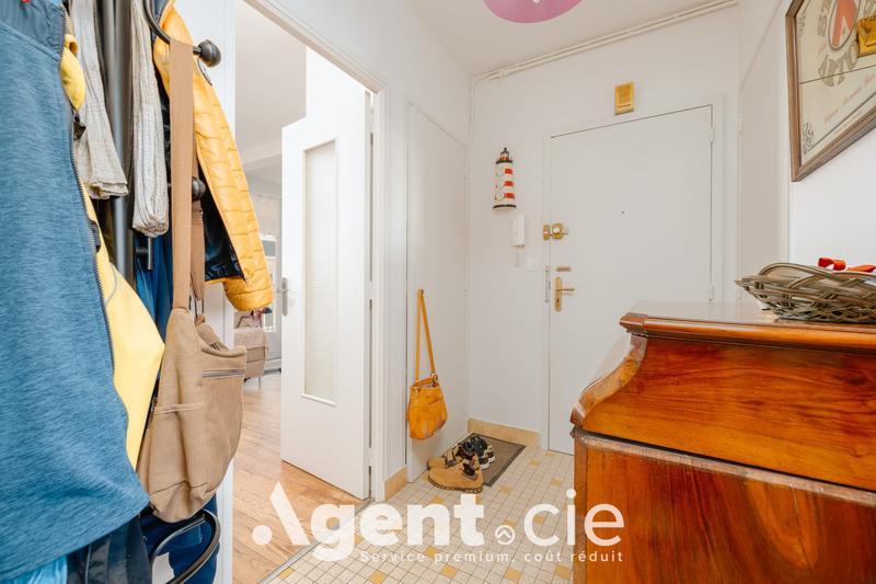 Appartement - 70 m² - 4 pièces