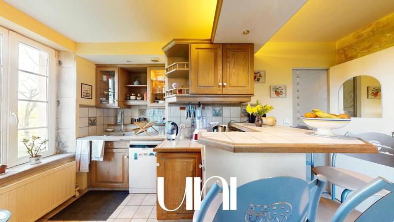 Maison - 388 m² - 12 pièces