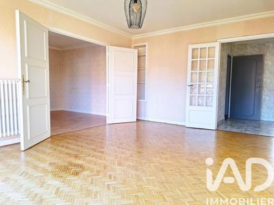 Appartement - 87 m² - 4 pièces