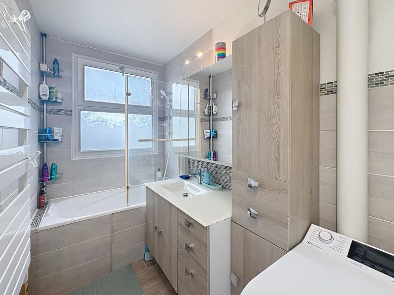 Appartement - 56 m² - 3 pièces