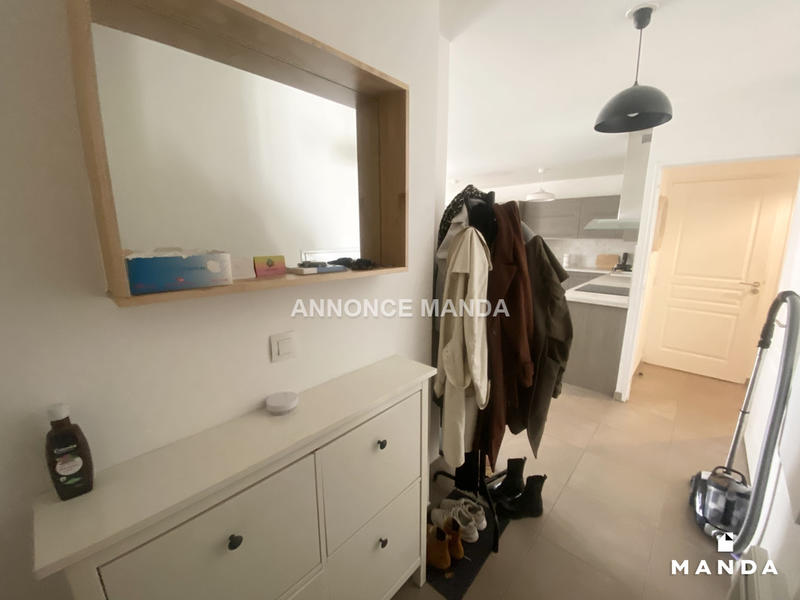 Chambre - 10 m² - 4 pièces