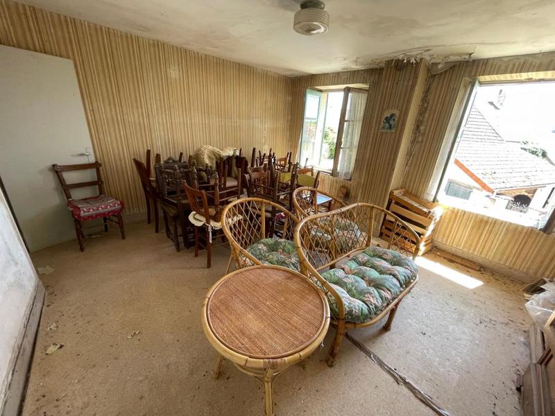 Maison - 200 m² - 6 pièces