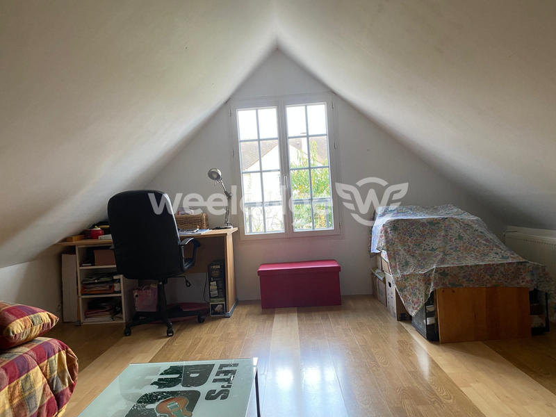 Maison - 195 m² - 7 pièces