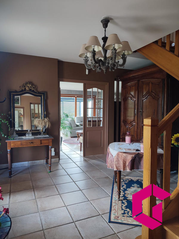 Maison contemporaine - 225 m² - 8 pièces