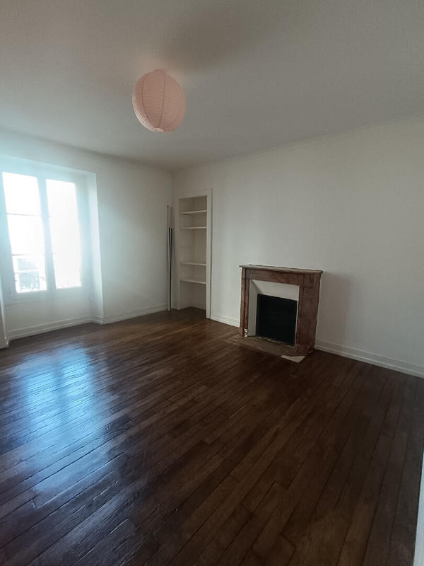 Appartement - 93 m² - 4 pièces