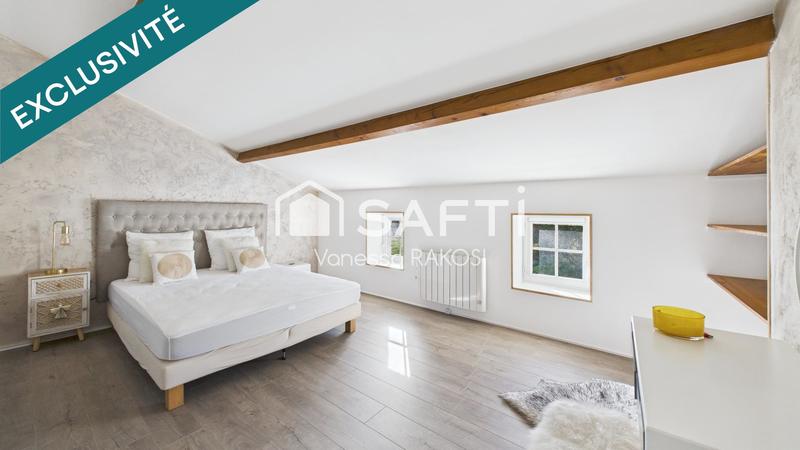 Maison - 140 m² - 5 pièces