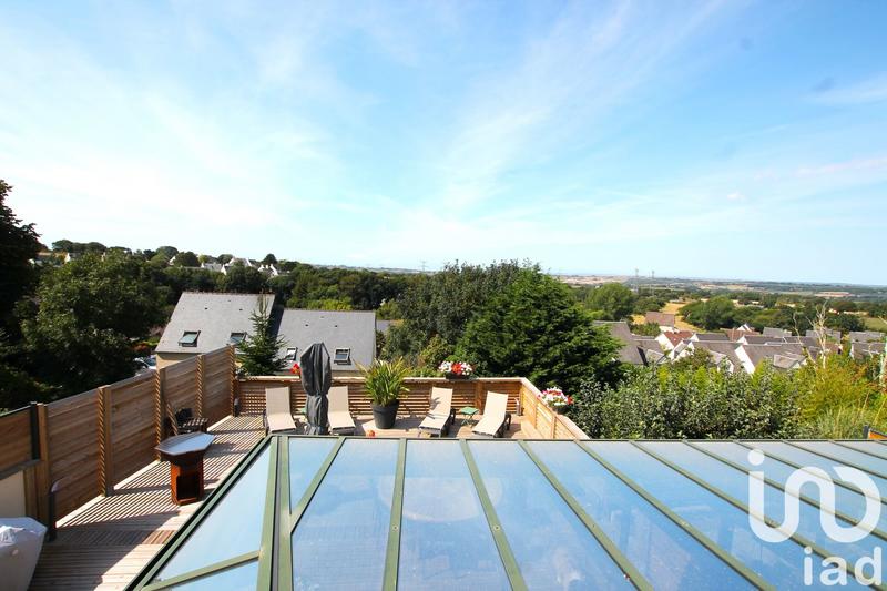 Maison - 138 m² - 6 pièces