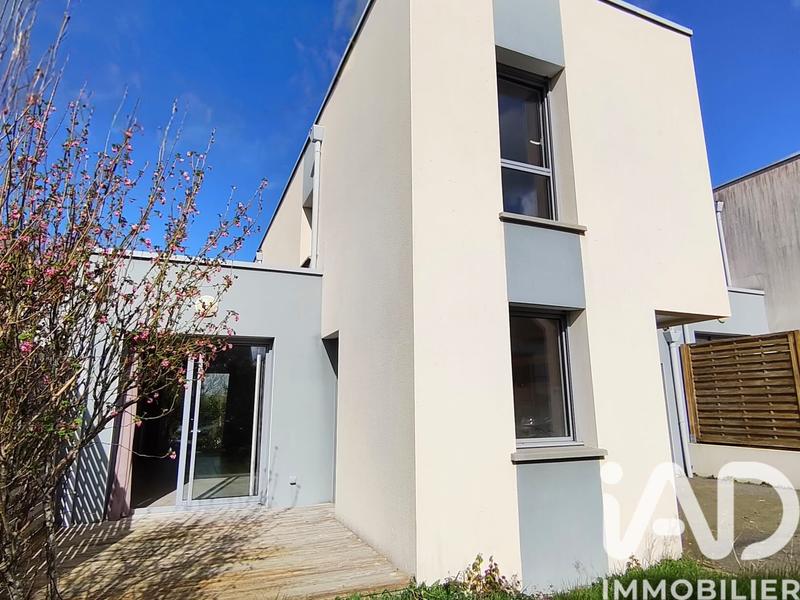 Maison - 89 m² - 4 pièces