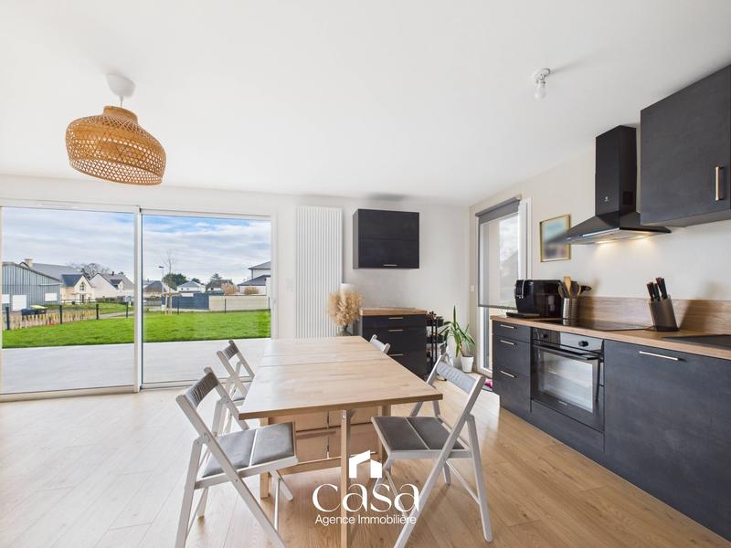 Maison traditionnelle - 123 m² - 6 pièces