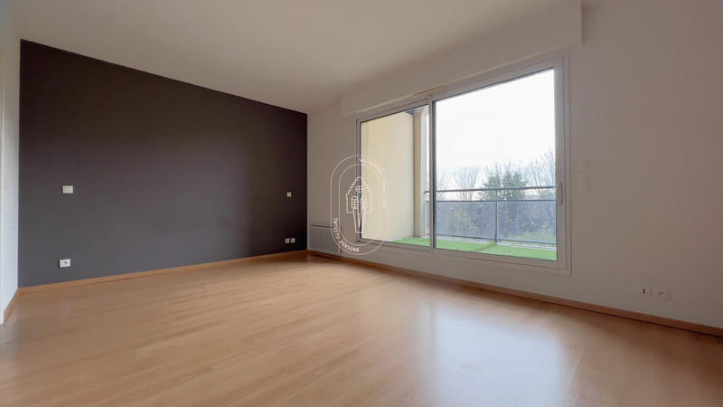 Appartement - 205 m² - 6 pièces