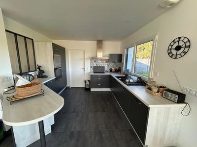 Maison - 107 m² - 4 pièces