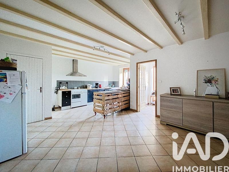 Maison - 205 m² - 5 pièces