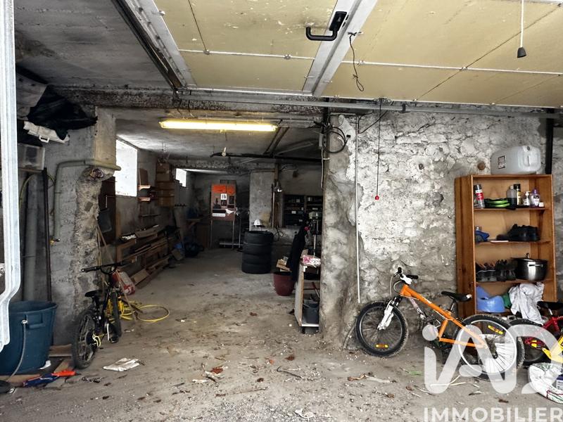 Maison de village - 140 m² - 7 pièces