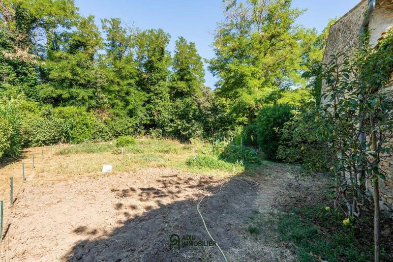 Mas - 400 m² - 15 pièces